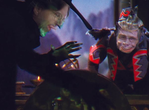 Artist's conception: [not a real photo] A narcissist with his Flying Clarekey.