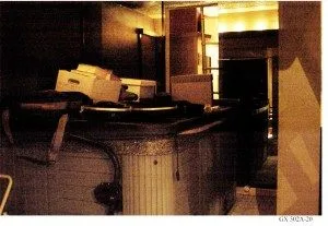 8 hale hot tub