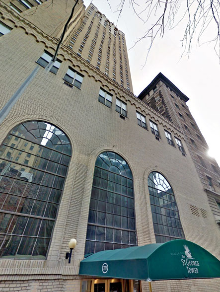 Shadow: Did Clare Bronfman set Allison Mack up with stylish apartment in Brooklyn?