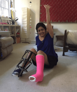 Natasha

swami_chetanananda
Natacha, wearing pants for the first time in 5mo, heading to Gretchen's yoga class..! A miracle of healing!