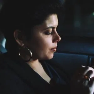 OneTaste CEO Anjuli Ayer spoke with Ellen Huet more than once before the publication of the Dark Side. To get the initial interviews Ayar says that Huet led her to believe the story was about the business aspects of OneTaste