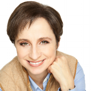 Carmen Aristigui published the top secret NXIVM course in Spanish.