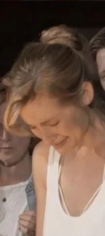 Allison Mack during a performance with Simply Human at V Week.