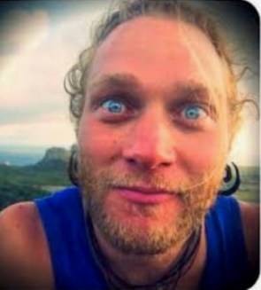 Photo of Sulla ‘pawn’ Marc Shackman, who lives at the time of this writing in the stolen property. He appears here as though he swallowed some AI, not simply ayahuasca.
