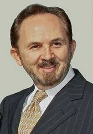 Alejandro Junco publishes newspapers in Mexico.