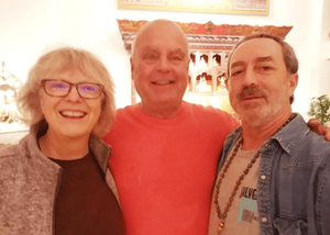 swami_chetanananda's profile picture
swami_chetanananda
With my very dear Ruth and Eddie...