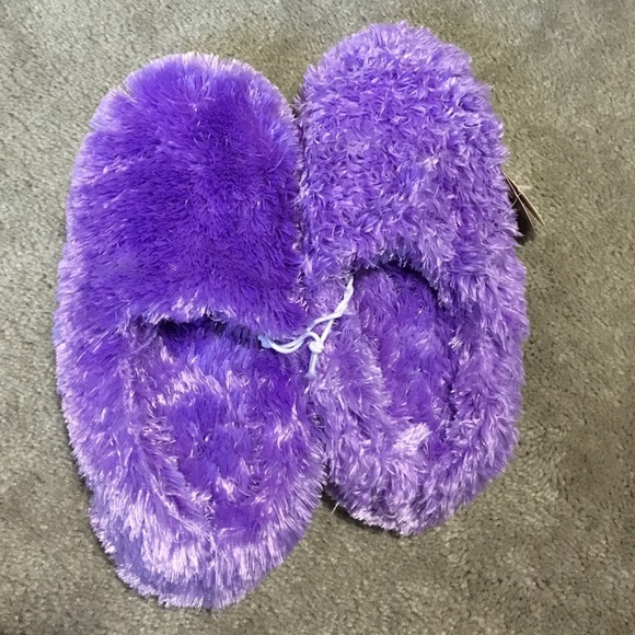 Did Kristin Snyder Commit Suicide in Purple Slippers?