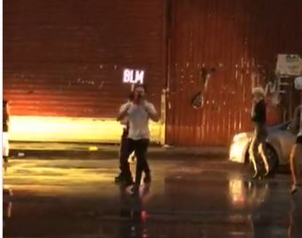 MDC Protest Dance for Raniere and Other Prisoners Keeps Going Despite Rain – DOS Slaves Dr. Danielle Roberts and Michele Hatchette Lead Protest Tonight