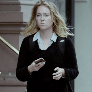 India Oxenberg was once a fervent admirer of Keith Alan Raniere. She later made a docuseries condemning him and spoke at his sentencing hearing to tell the judge of her abuse at his hands.  While she was a follower of Raniere she gave no outward indication she was unhappy with DOS or Raniere.