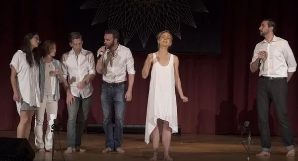 Allison Mack sings for her Vanguard. Is it in the same dress that Michele Hatchette wore to announce the suspension of their dancing?