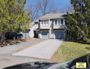 2-3 Flintlock Lane. Pam owned 2 Flintlock and Raniere owned 3 Flintlock. At the time of Rhiannon's visits to their house, Pam and Keith, along with several other women all lived at 3 Flintlock [which is the townhouse on the right].