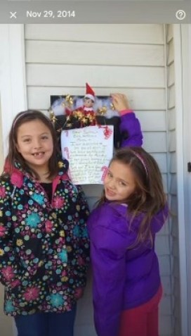 Sophia & Evie Grohs