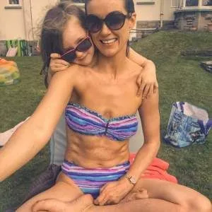 This is Kim about six months before she started to become a sculpted vegan and began her body building courses. This before weight is how Keith likes women to be. It is not known if he approved of her body building and gaining weight. [see below]