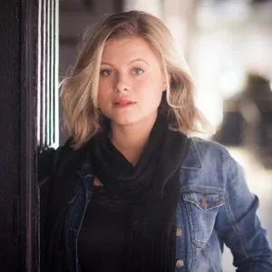 Bonnie Piesse