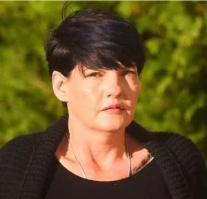 Tough-talking mob attorney Angela Cutler pushed a male victim to the limits and tried to explain to the judge that it was necessary to confront the witness because even victims can be motivated to lie.
