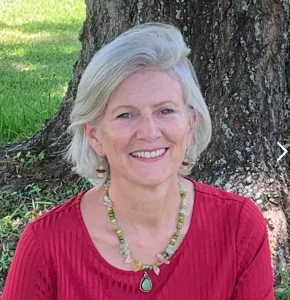 Esther Carlson was a former green sash head trainer of NXIVM.