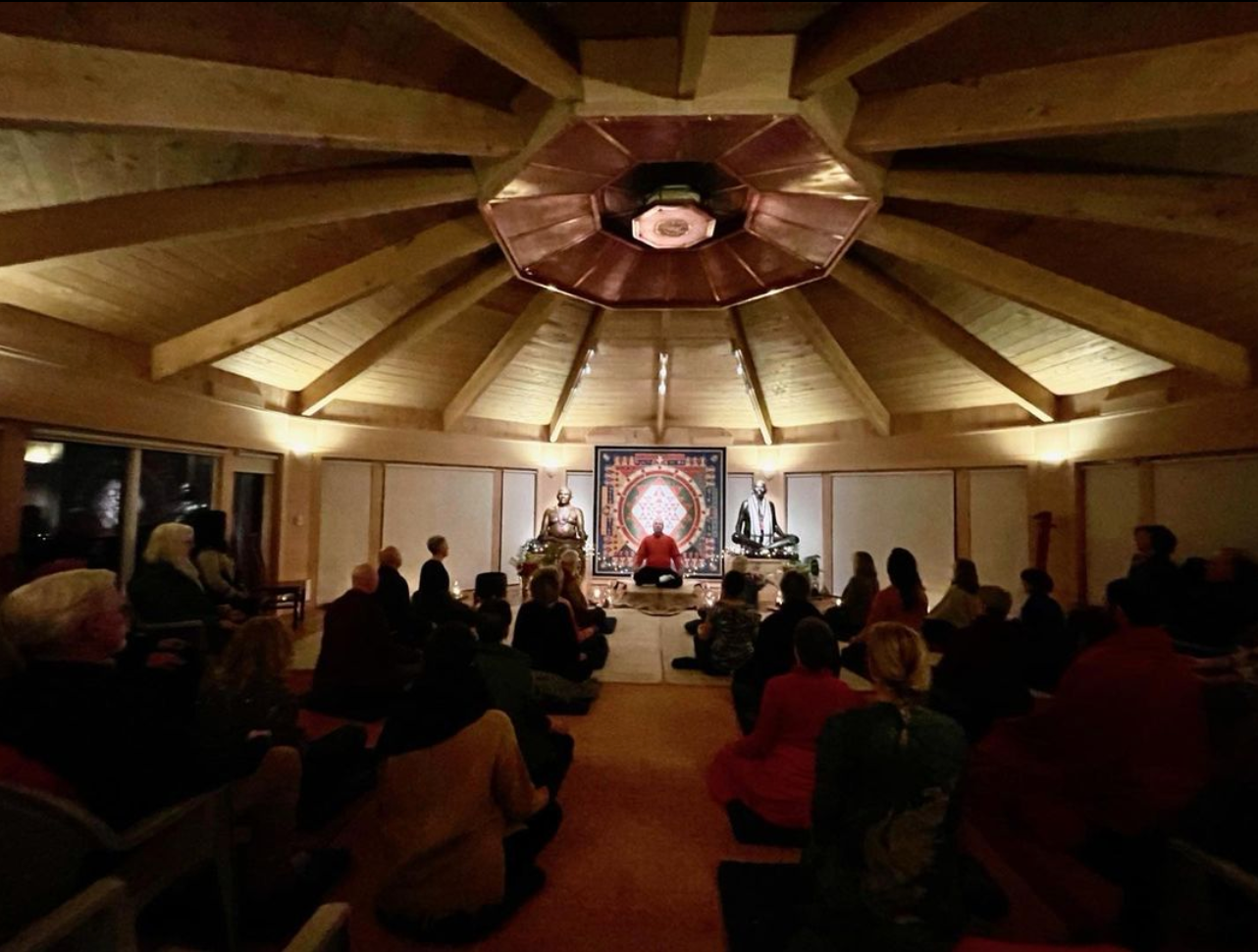 Anna Mercury: Swami’s Guru Business Pays Lavishly From Portland to Gold Beach