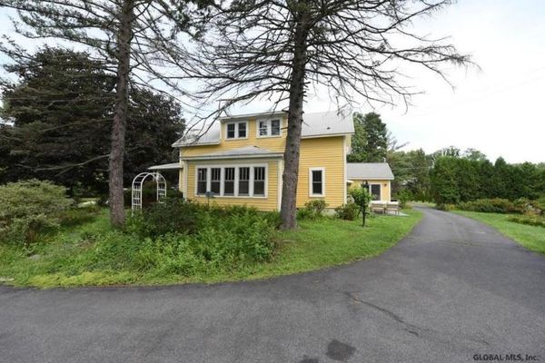 Lauren Salzman Nxivm house