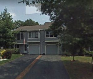 3 Flintlock Lane is the townhouse where Mr. Raniere is alleged to have lured than raped 12 year old Rhiannon.