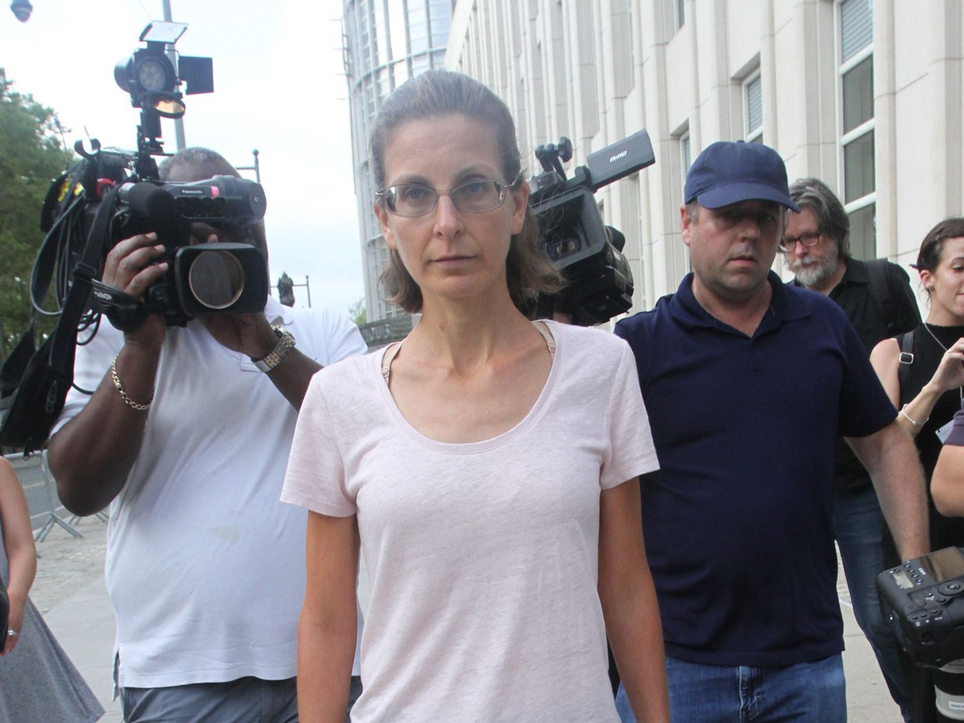 Wealth hath its privileges in Fed Court – None of new defendants made bail yesterday – guess who did not spend the night in jail?