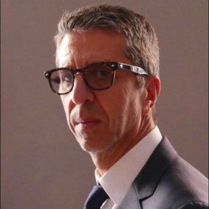 Podcaster Jason Flom takes on the causes of people who he thinks have been wrongly convicted.