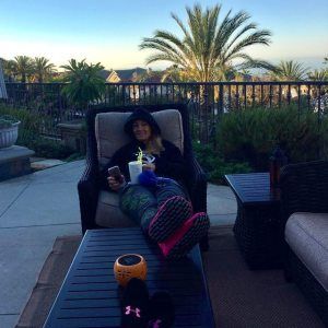 Vany relaxes alone, perhaps waiting for Vanguard.