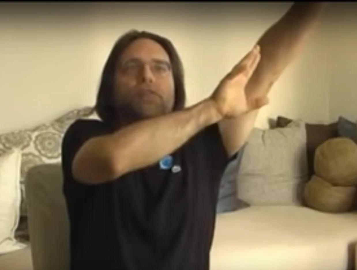 Reader thanks this writer, refers people to Reddit on Raniere
