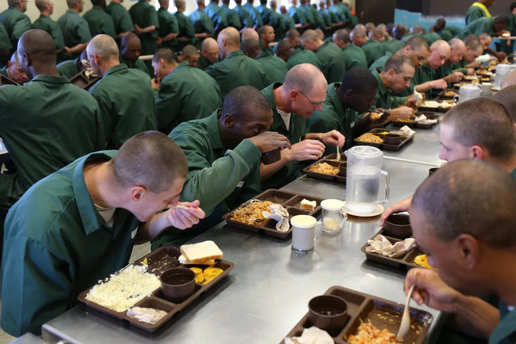 FED Poison? Nutrition Expert Says Prison Food Causes Cancer, Toxicity