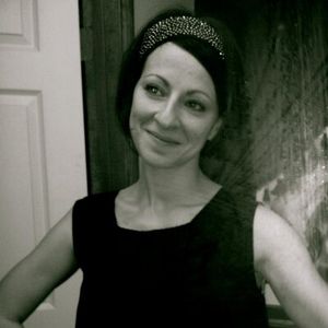 Lauren Salzman was ordered by her Vanguard to shun her father. Too bad someone did not order her father about 43 years ago to shun her mother.