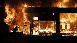 1 Business-Protest-AP-3