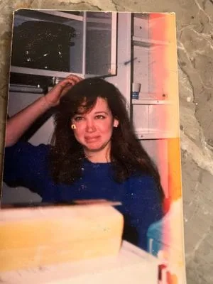 Nancy Durkin at the time she knew Keith Raniere [1990s]



]=