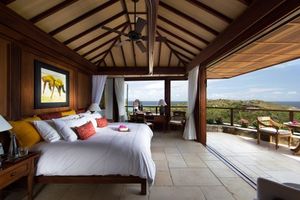 Lover Lama and Sara Bronfman are believed to have shared this lovely room with a beautiful view.