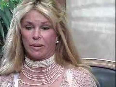 J. Z. Knight Has Become a Plastic-Faced Drunk in Her Seventies