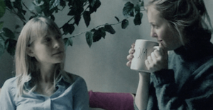 Allison Mack and India Oxenberg