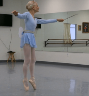 Suzelle Poole at age 79 can still dance.