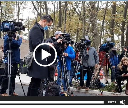 Ironic Video: The Man Raniere Tried to Put in Prison, Frank Parlato, Gets to Tell Worldwide Media Outside Courthouse About Raniere’s 120 Year Prison Sentence