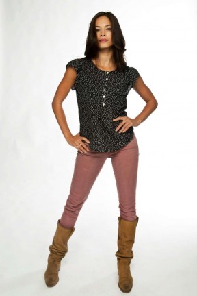 But if there were a hero, it is Kristin Kreuk!