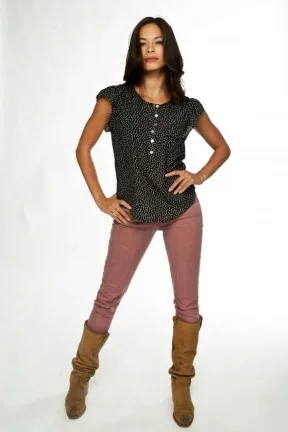 But if there were a hero, it is Kristin Kreuk!