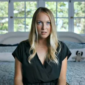 India Oxenberg, Former DOS Slave