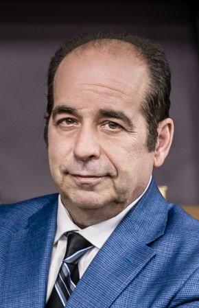 Wayne Dolcefino, Investigative Journalist. 
Dolcefino Consulting: Investigative Media Consulting Firm