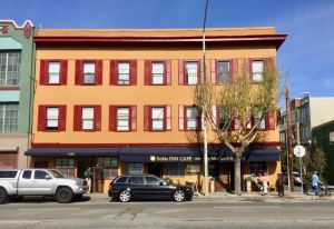 1080 Folsom, where OneTaste participants volunatarily lived with each other.