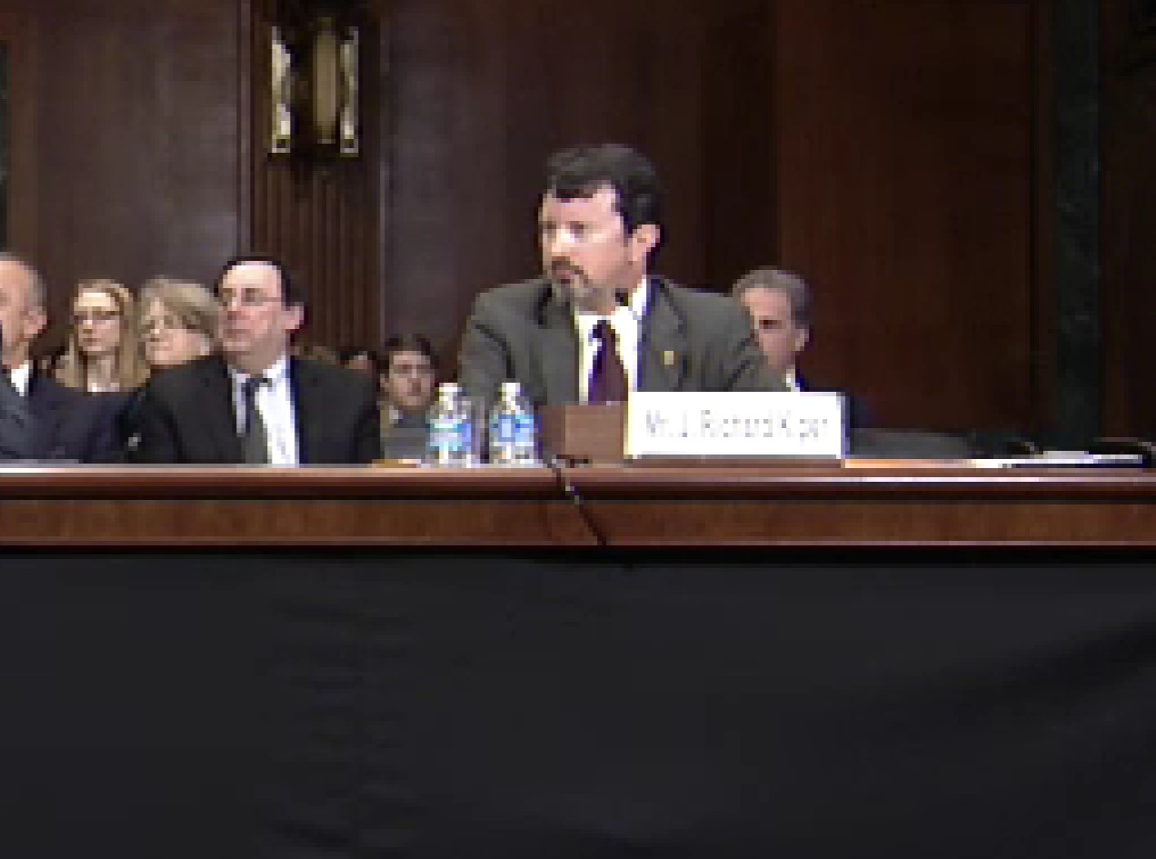 Nine Anonymous Critics Condemn Raniere Expert for Anti-FBI Bias
