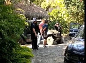 Keith Raniere is led away in handcuffs on March 25, 2018 in Mexico.