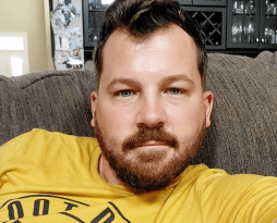 Mike Kajak IG 11