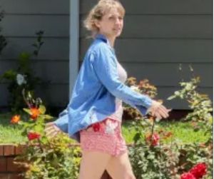 Allison Mack spent three years subject to home confinement at her parents' home.